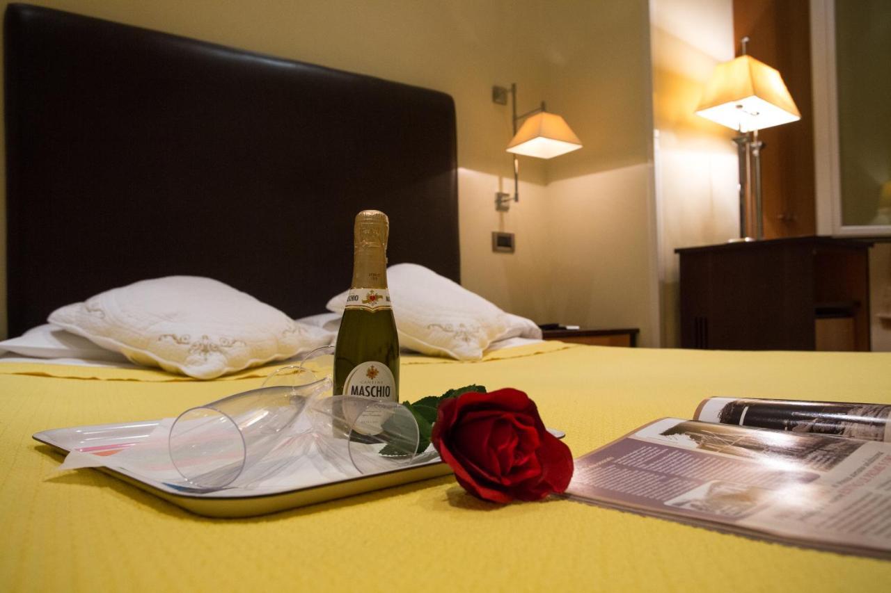Hotel Giolitti Рим Екстериор снимка