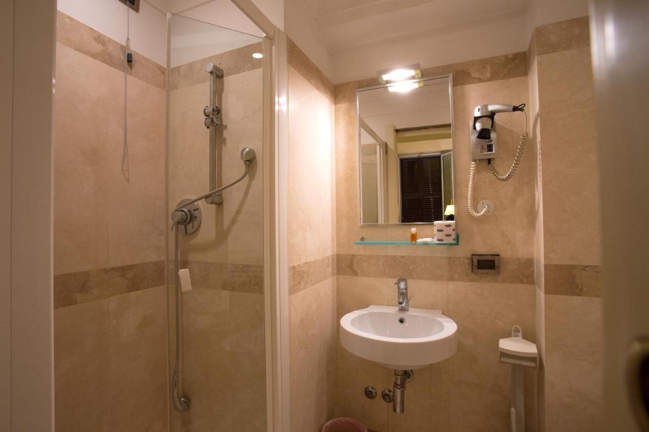 Hotel Giolitti Рим Екстериор снимка