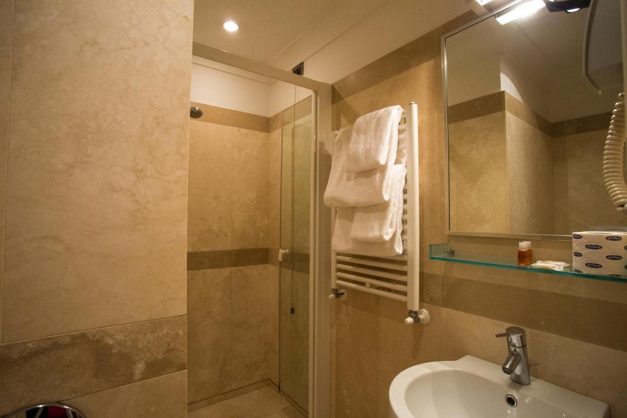 Hotel Giolitti Рим Екстериор снимка